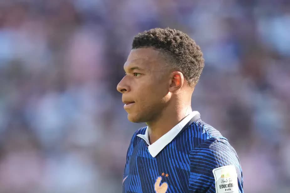 Real Madrid : soutien total à Mbappé après des attaques haineuses